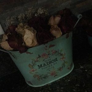 Meet your Posher, Sarai